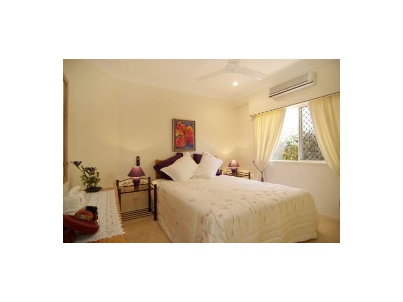 1 WHITEHAVEN COURT, Clifton Beach QLD 4879