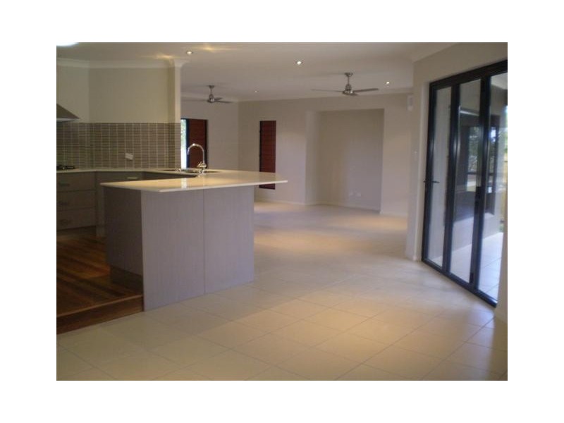 8 MARMION CLOSE, Kewarra Beach QLD 4879