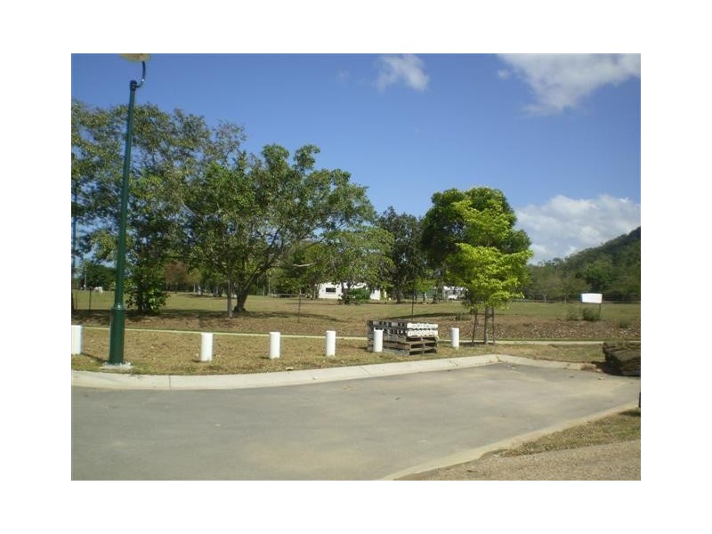 8 MARMION CLOSE, Kewarra Beach QLD 4879
