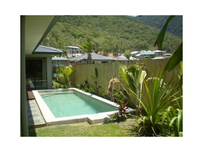 10A or 10B MICHELIA CLOSE, PALM COVE, Cairns QLD 4870