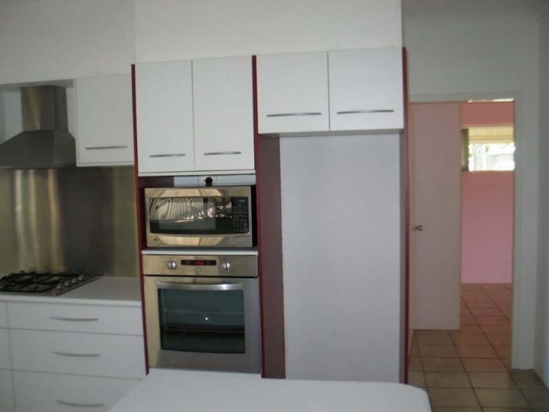 Clifton Beach QLD 4879