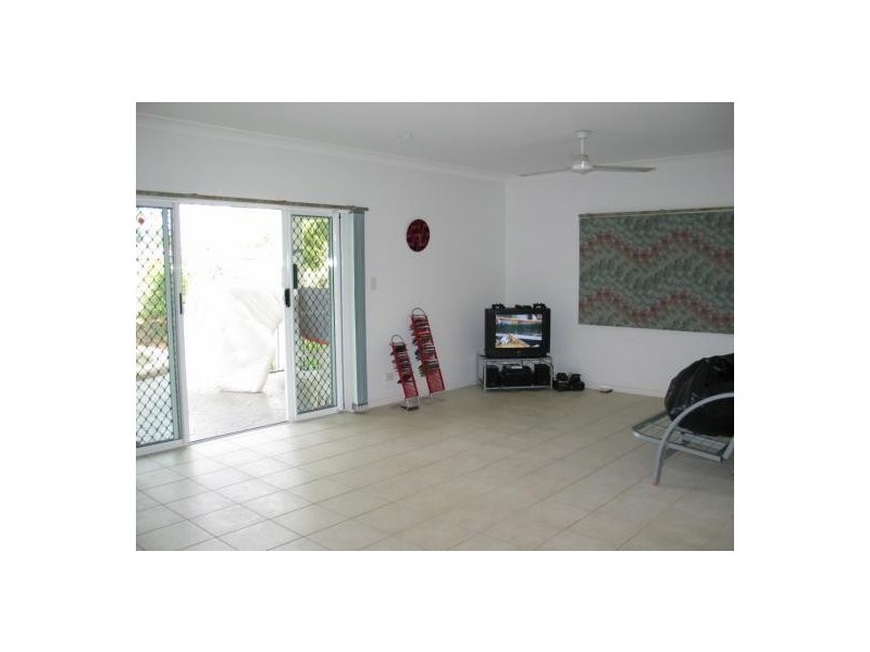 20 DOLPHIN CL, Kewarra Beach QLD 4879