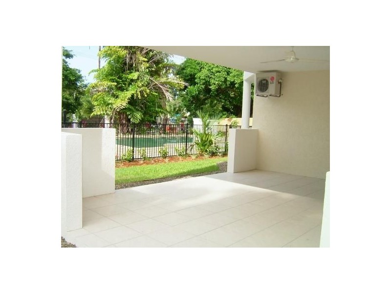 1/14-16 ADAIR ST, Yorkeys Knob QLD 4878