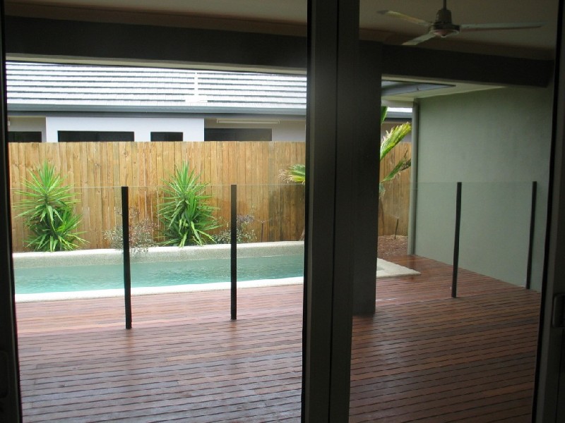 Palm Cove QLD 4879
