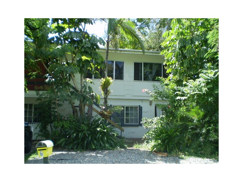 6 Arunta Street, Trinity Park QLD 4879