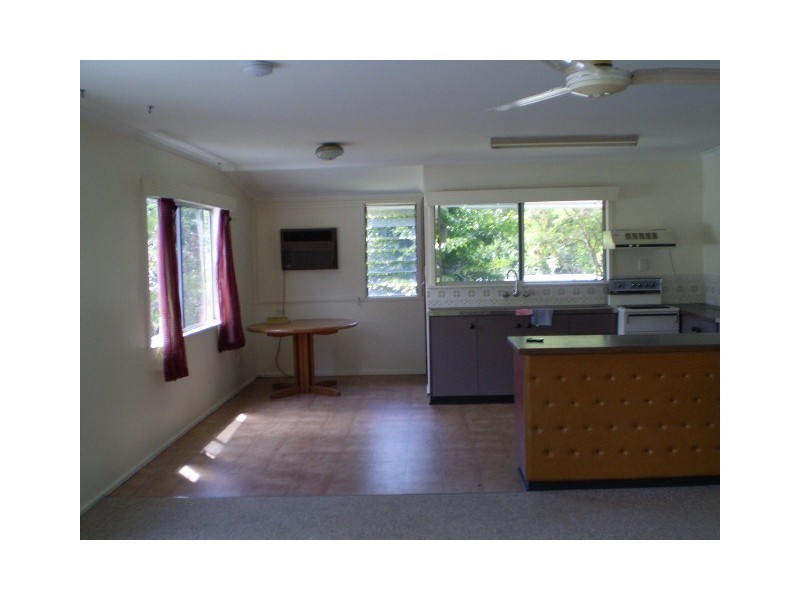 6 Arunta Street, Trinity Park QLD 4879