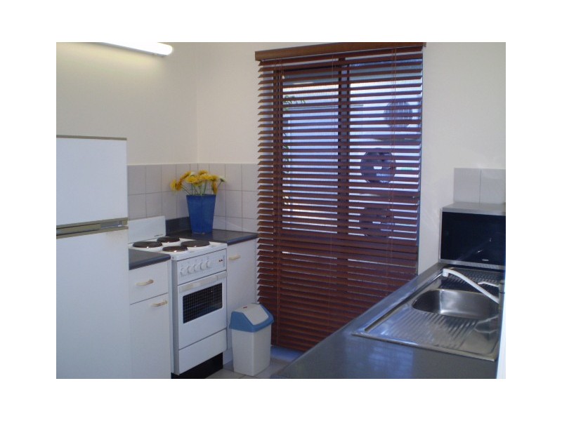 6 TURTLE CLOSE, Clifton Beach QLD 4879