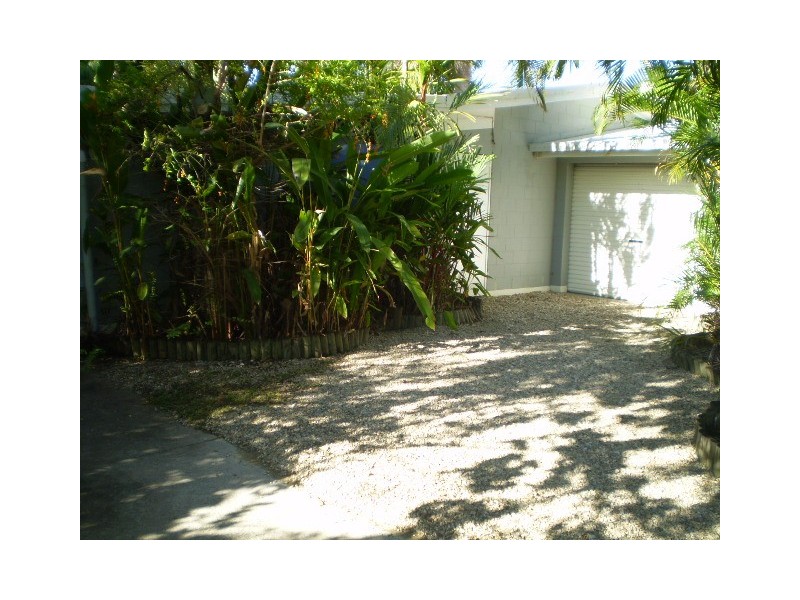 Clifton Beach QLD 4879