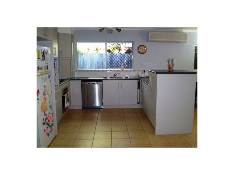 65 Guide Street, Clifton Beach QLD 4879
