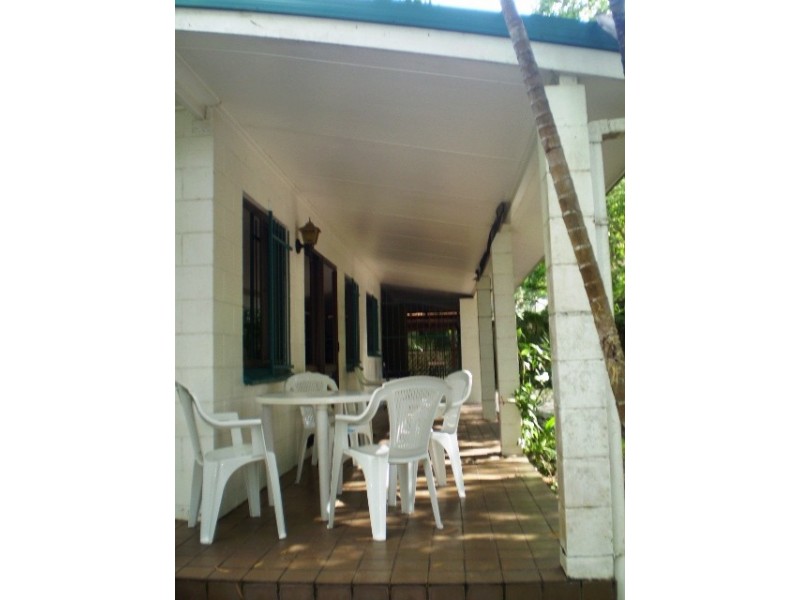 Clifton Beach QLD 4879