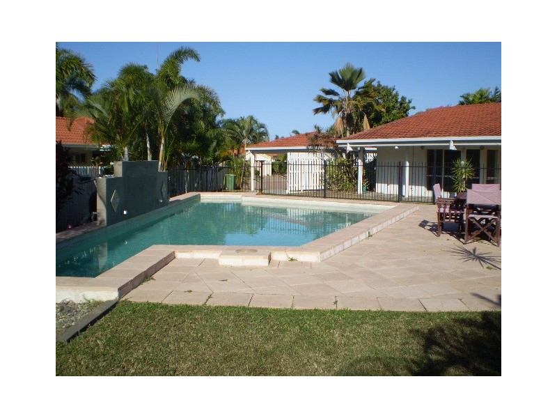 35 Hibiscus Court, Kewarra Beach QLD 4879