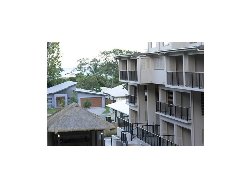 Clifton Beach QLD 4879