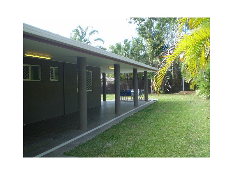 Kewarra Beach QLD 4879