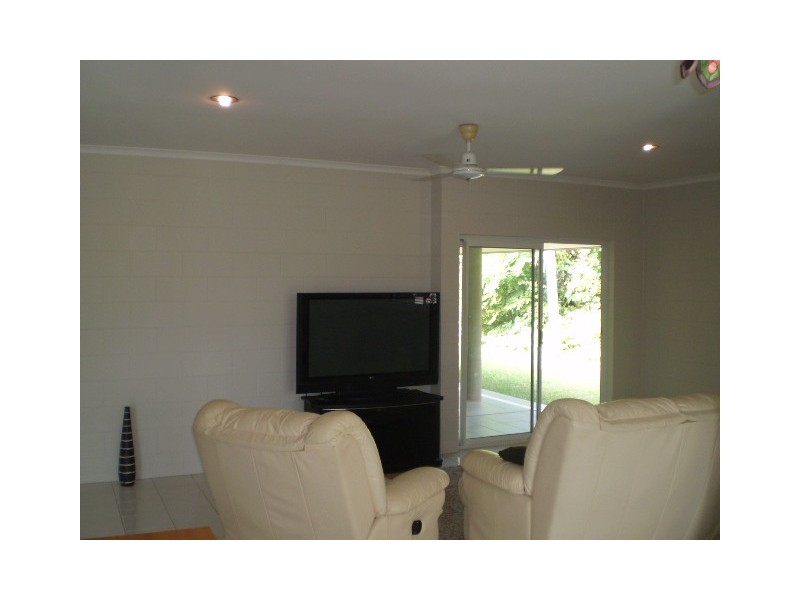 Kewarra Beach QLD 4879