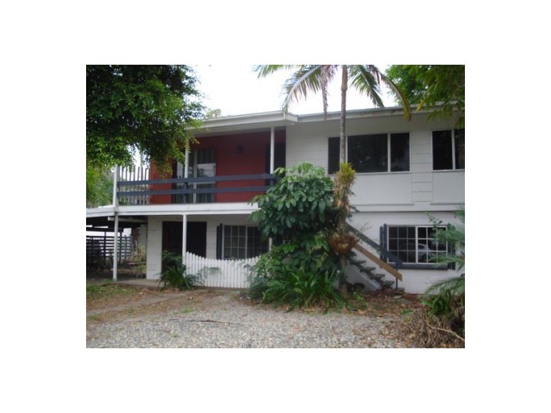 6 ARUNTA ST, Trinity Park QLD 4879