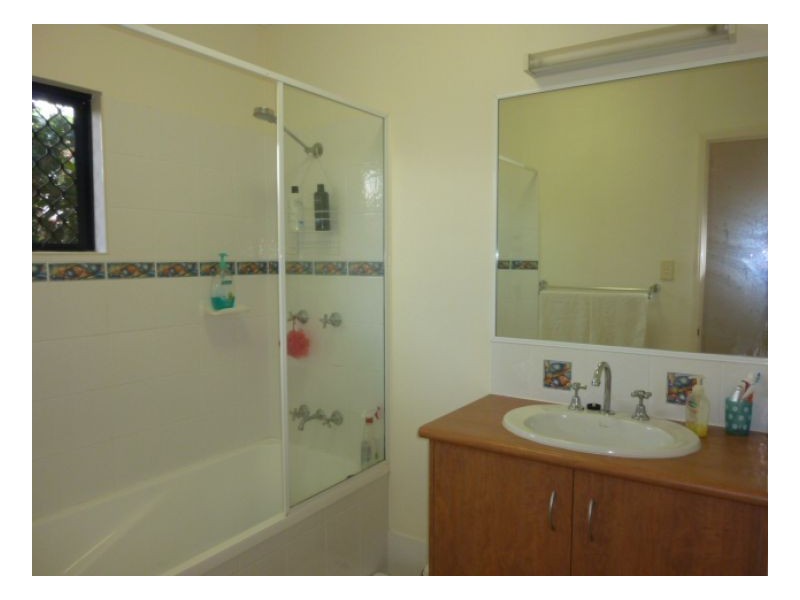 24 Narabeen St, Kewarra Beach QLD 4879