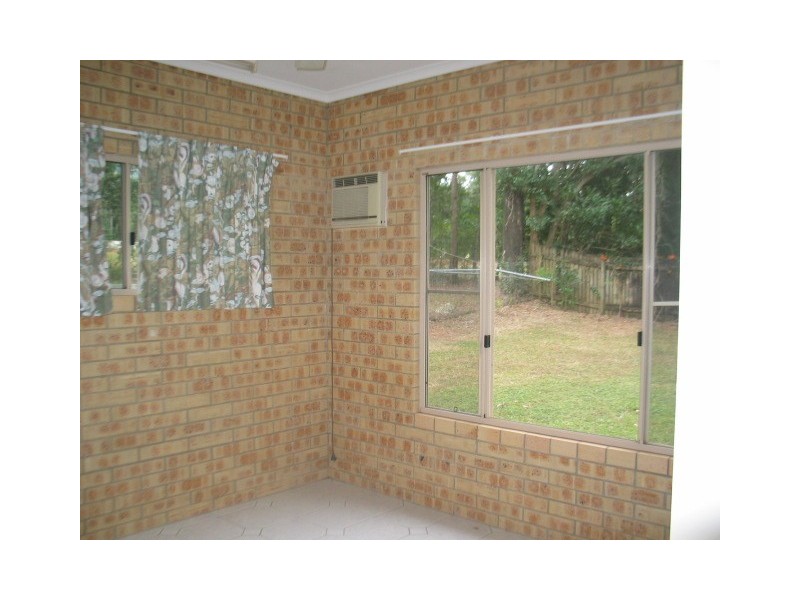 27 Rainy Mountain Place, Smithfield QLD 4878