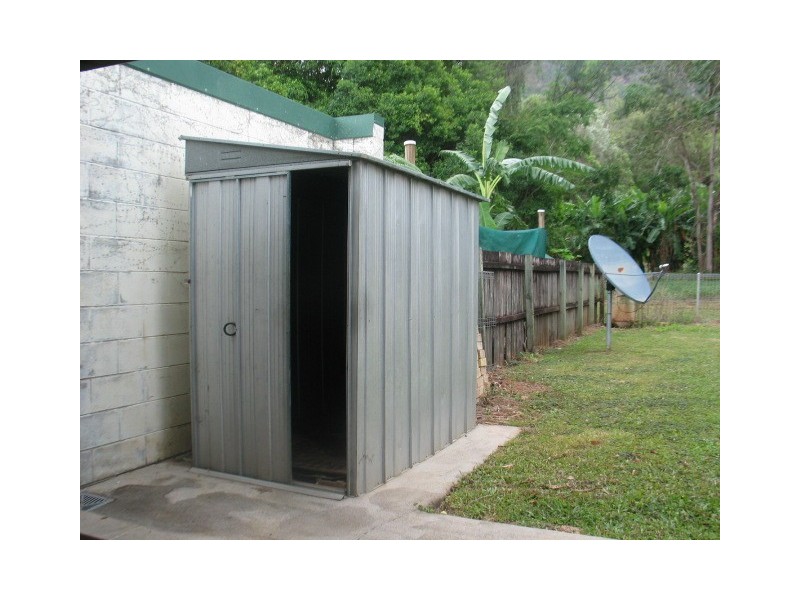 27 Rainy Mountain Place, Smithfield QLD 4878