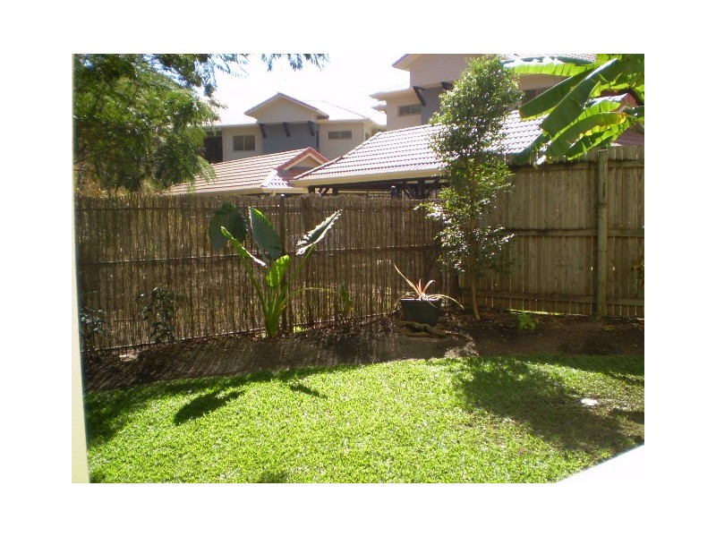 37/1804 Clifton Rd, Clifton Breezes Apts, Clifton Beach QLD 4879