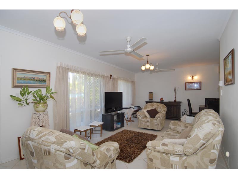 12 BAINES STREET, Clifton Beach QLD 4879