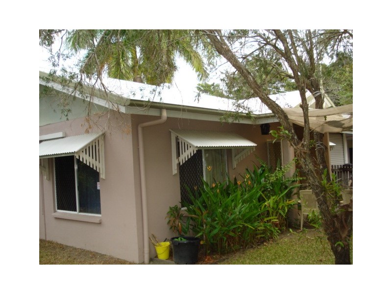 Kewarra Beach QLD 4879