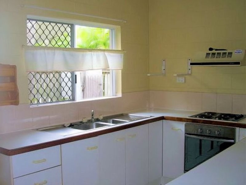 Kewarra Beach QLD 4879