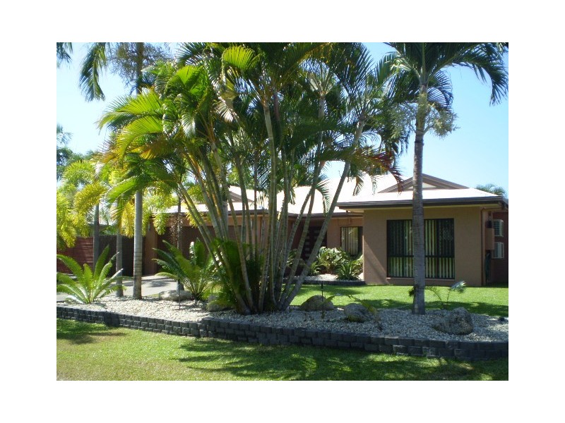 14 CASTAWAYS CLOSE, Kewarra Beach QLD 4879