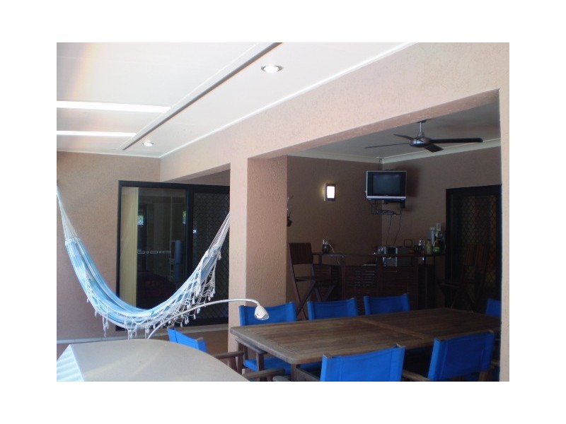 14 CASTAWAYS CLOSE, Kewarra Beach QLD 4879