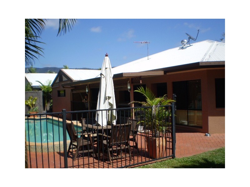 14 CASTAWAYS CLOSE, Kewarra Beach QLD 4879