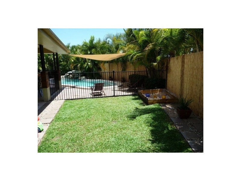 36 ELLIS CL, Kewarra Beach QLD 4879