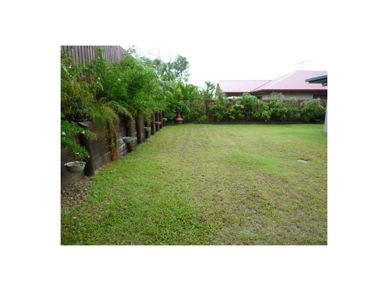 34 Monterey Street, Kewarra Beach QLD 4879