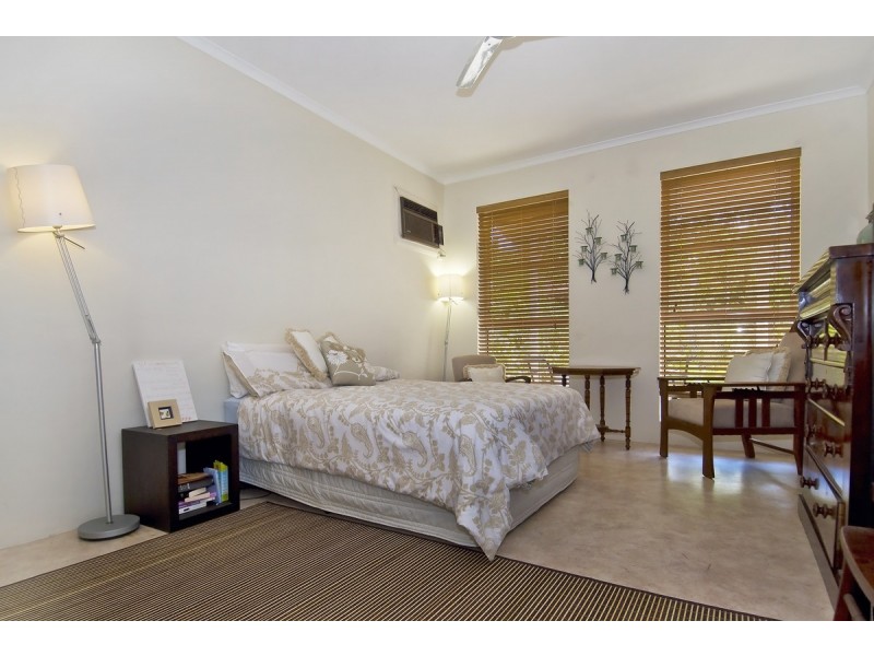 Clifton Beach QLD 4879