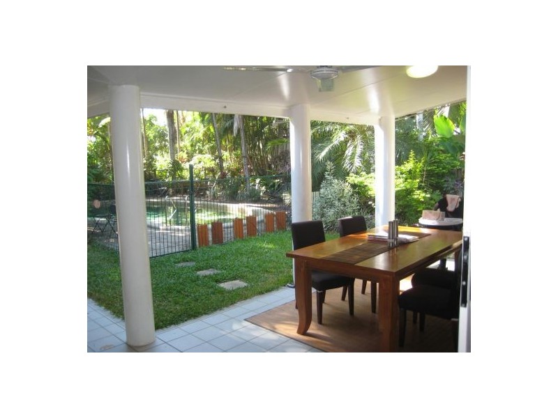 6 Legret Close, Clifton Beach QLD 4879