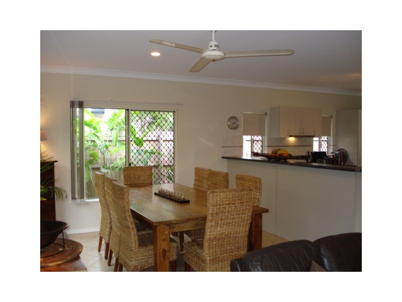 1 Cooya Street, Kewarra Beach QLD 4879