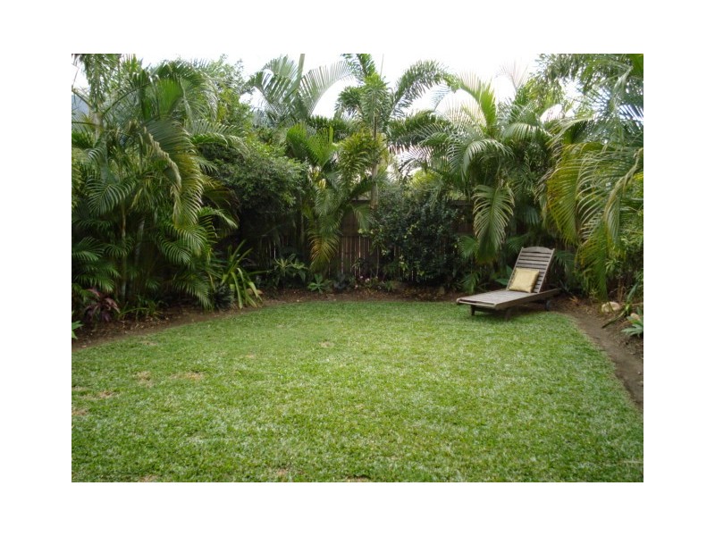 1 Cooya Street, Kewarra Beach QLD 4879