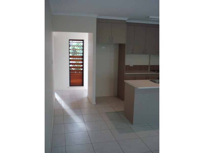 35 Hockey Av, Smithfield QLD 4878