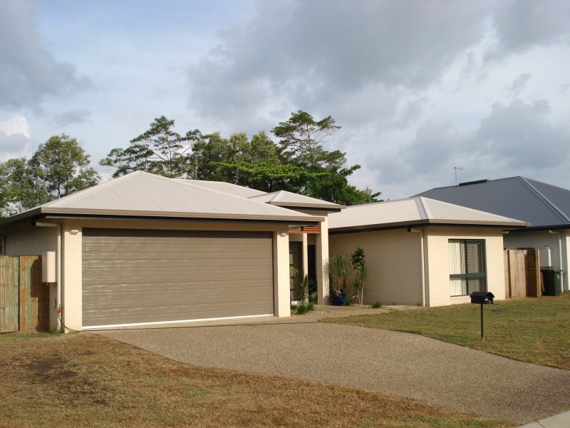 35 Hockey Av, Smithfield QLD 4878
