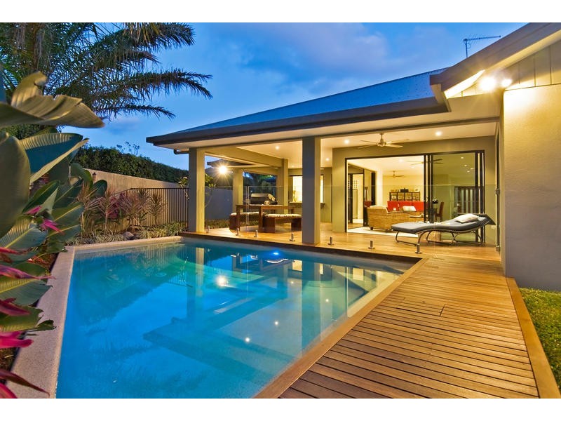 2 MYALUP CLOSE, Kewarra Beach QLD 4879