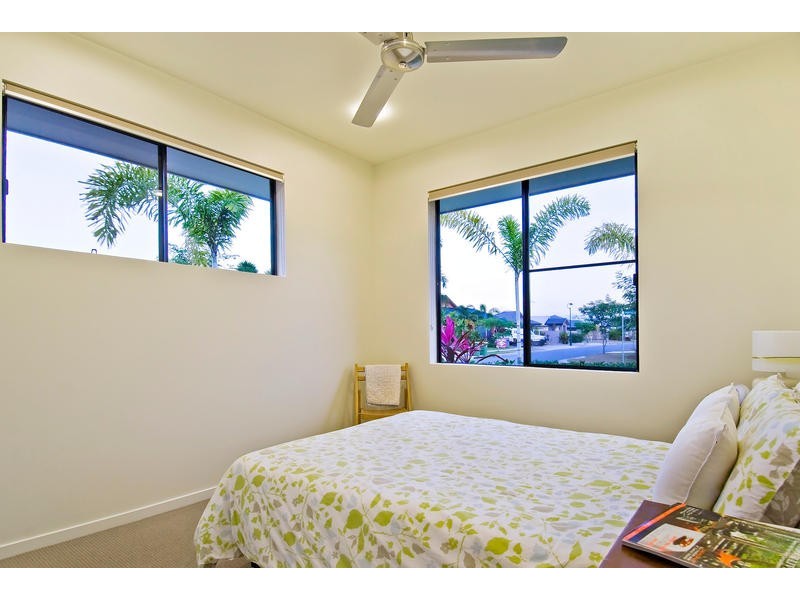 2 MYALUP CLOSE, Kewarra Beach QLD 4879