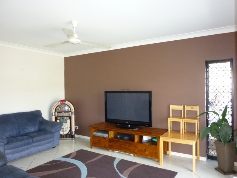 5 Venice Close, Kewarra Beach QLD 4879