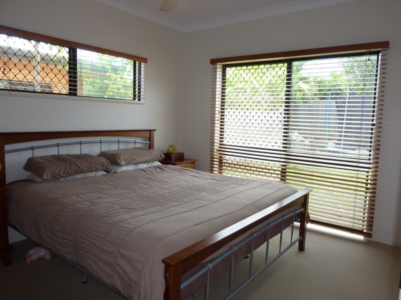 5 Venice Close, Kewarra Beach QLD 4879