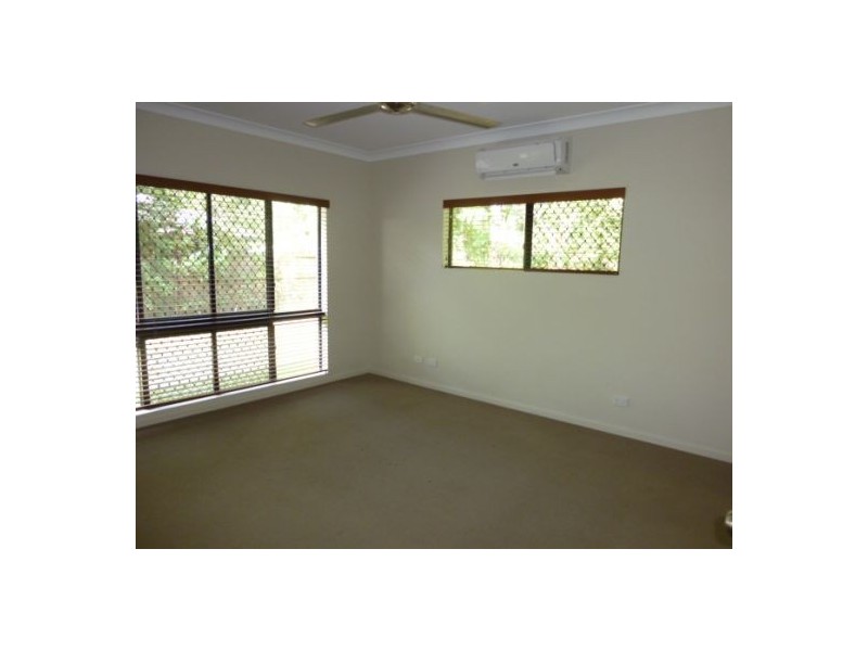 17 Monterey Street, Kewarra Beach QLD 4879