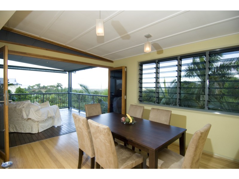 3 Knott Court  WHITFIELD, Cairns QLD 4870