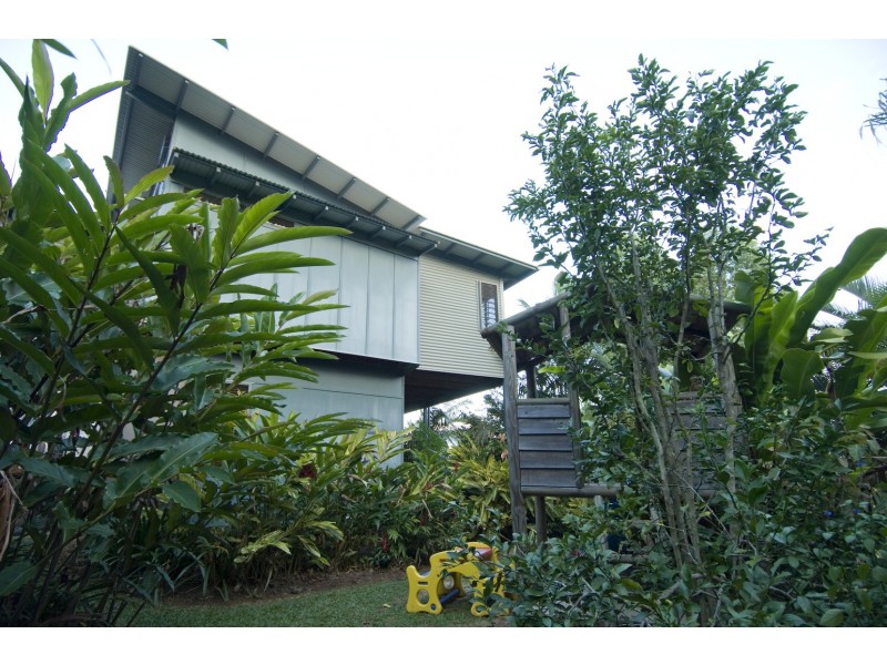 3 Knott Court  WHITFIELD, Cairns QLD 4870