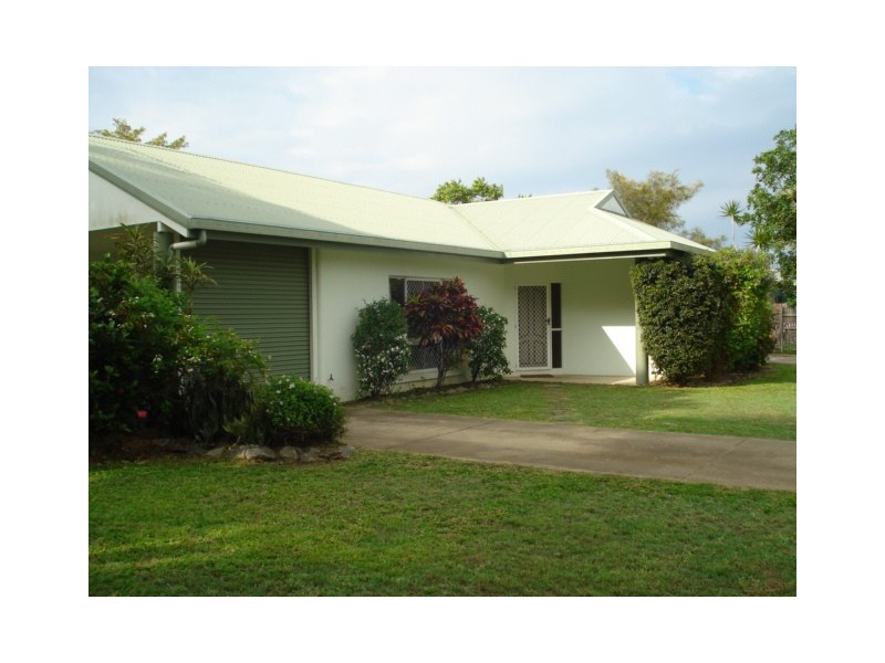 Kewarra Beach QLD 4879