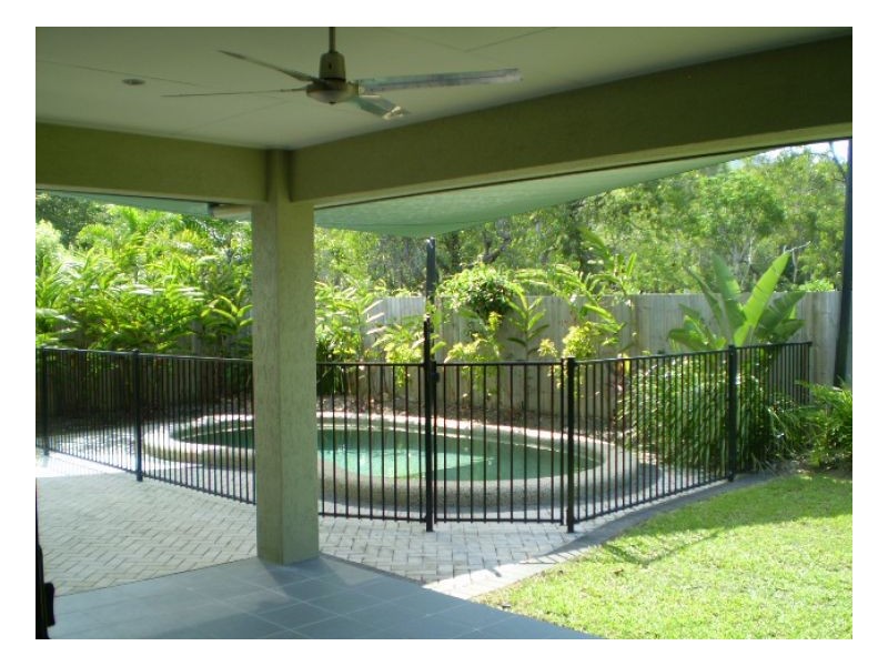 2 Monterey Street, Kewarra Beach QLD 4879