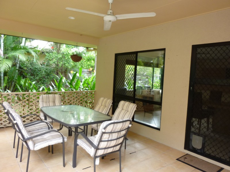 8 TRIBULATION CLOSE, Kewarra Beach QLD 4879