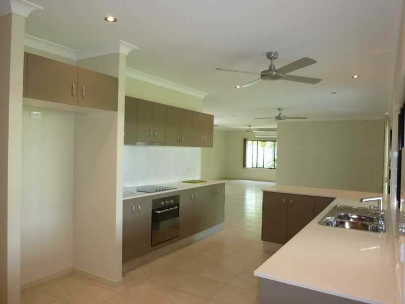 5 EDGE CLOSE, Kewarra Beach QLD 4879