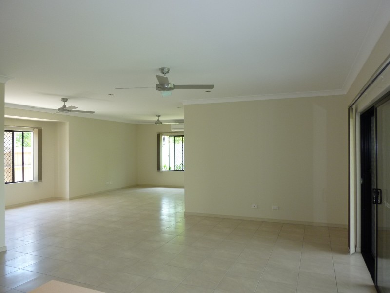 5 EDGE CLOSE, Kewarra Beach QLD 4879