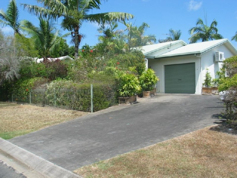 Kewarra Beach QLD 4879